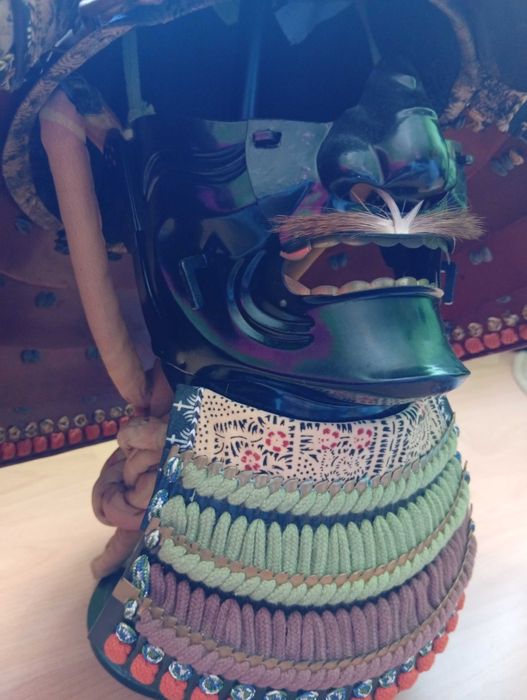 Orginalny japoński hełm kabuto