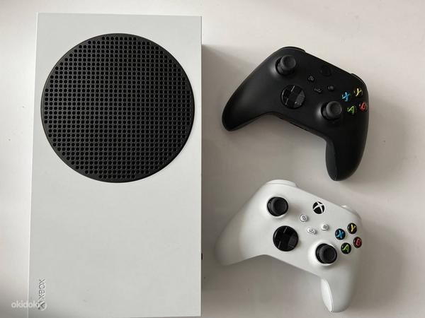 Майже як нова Xbox series S 512gb та 2 джойстика