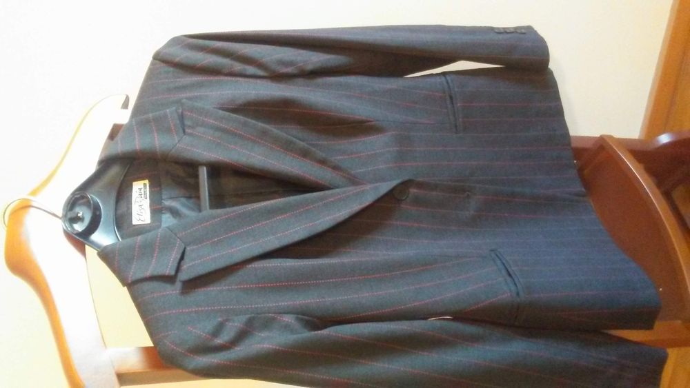 4 peças de roupa feminina