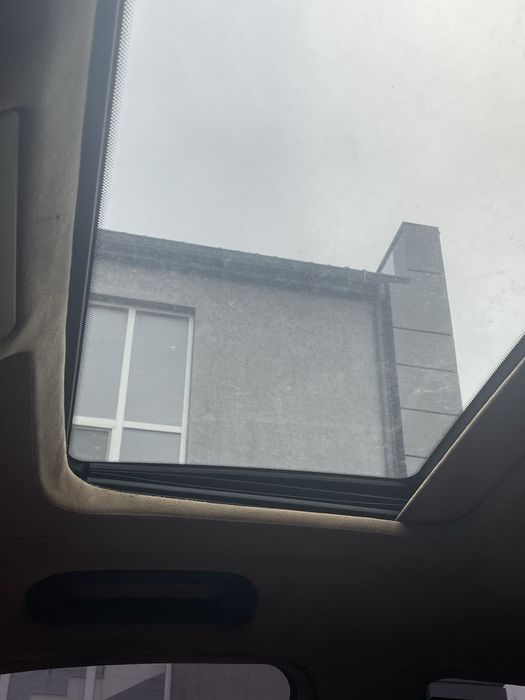 Скляний люк BMW E66