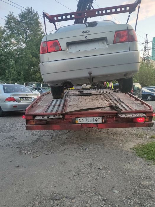 чери амулет крышка багажника бампер