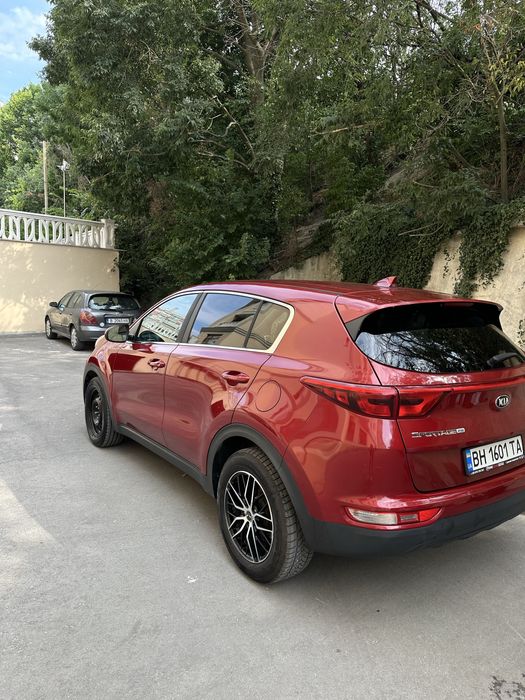Продам Kia Sportage