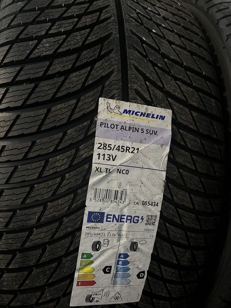 Зимові шини 4шт 285/45R21+ 305/40R21 Michelin Pilot Alpin 5 NCO