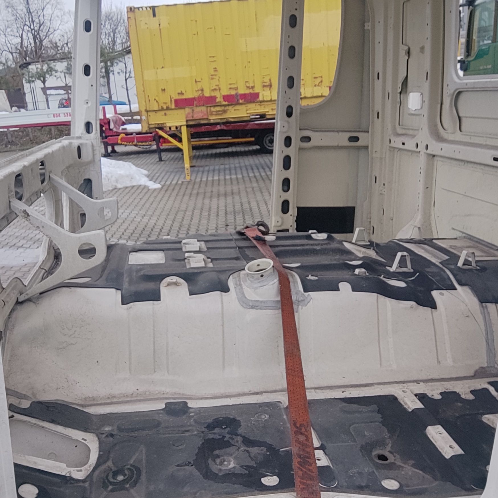Scania kabina CG16  budowlana dzienna