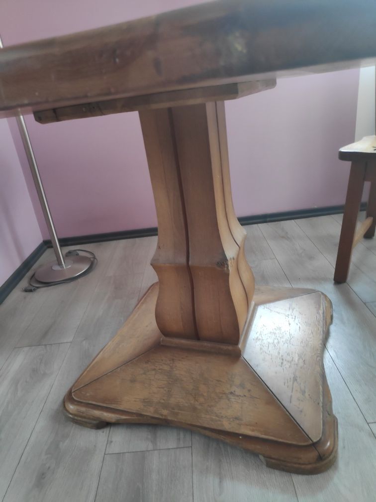 Drewniany stół + 4 krzesla