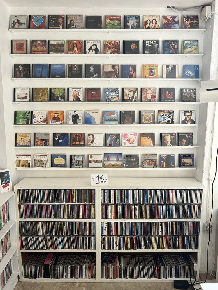 CDs, DVDs, Discos e Cassetes!