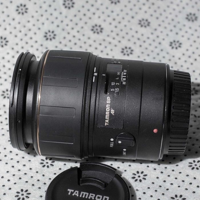 Tamron  SP AF 2.8 Макро Macro  EF