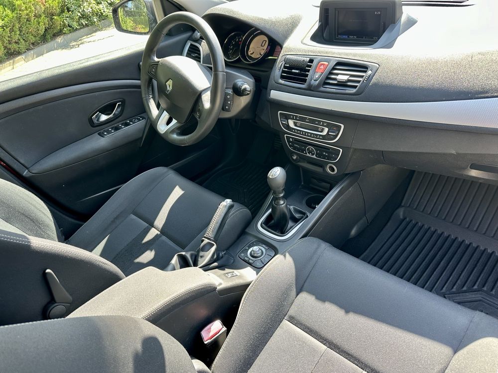 Renault Megane Grandtour 1.6 16v 110km GAZ bogate wyposazenie
