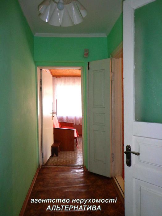 1/2 будинку, 70м2. Побут техніка, меблі. Заїзд для авто. р-н 10 школи