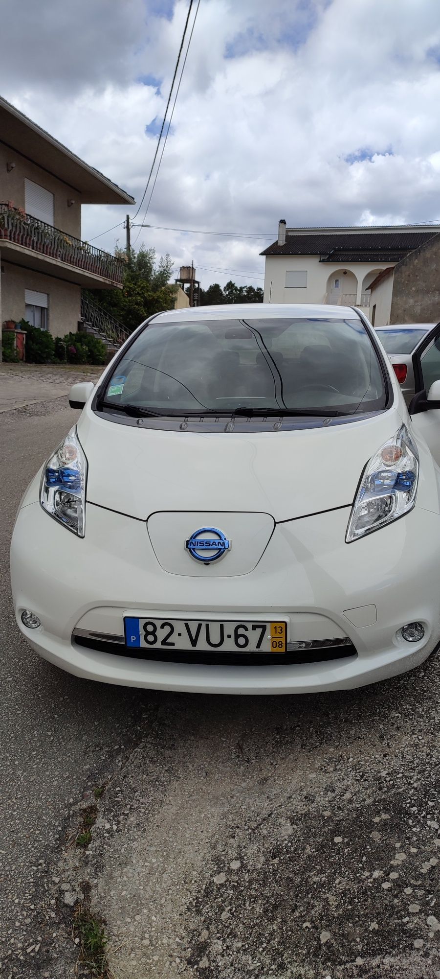 Nissan leaf 24kwh 120km autonomi