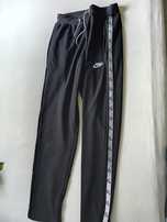 #Nike spodnie dresowe czarne lampasy