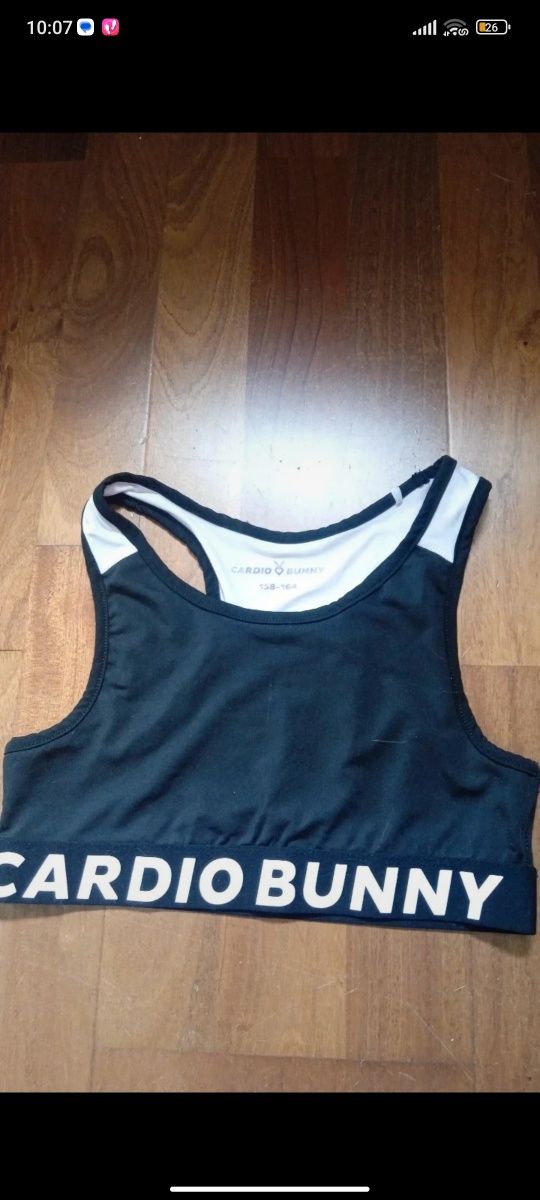 top sportowy dla dzieci z cardio bunny