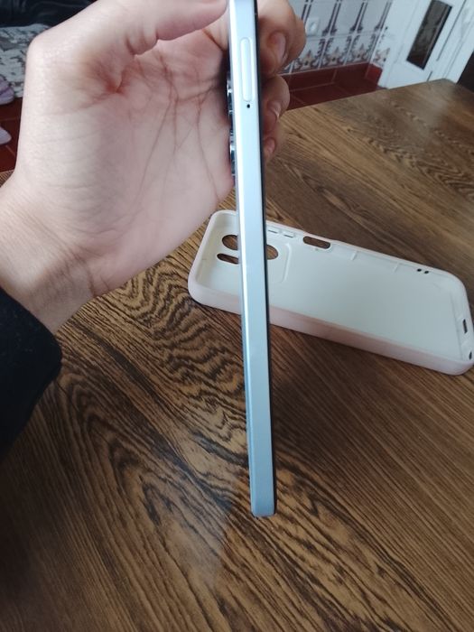 OPPO A5x 90 € usado como novo