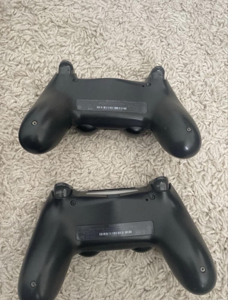 Playstation 4 em muito bom estado