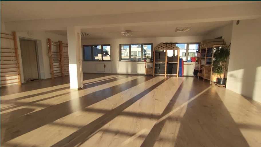 Sala pod wynajem  (joga/sesje zdjęciowe/taniec/warsztaty/masaże)