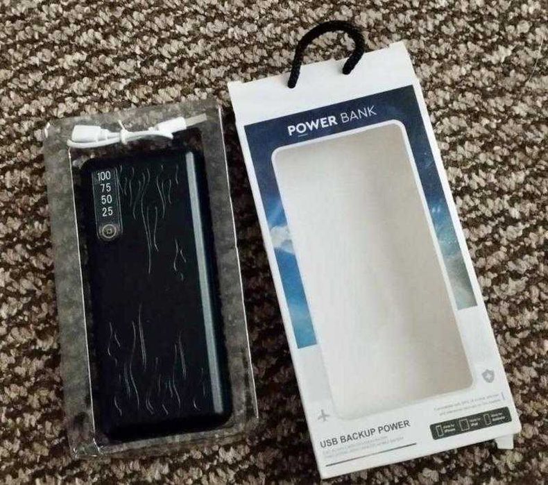 Павербанк 10000mah з ліхтариком