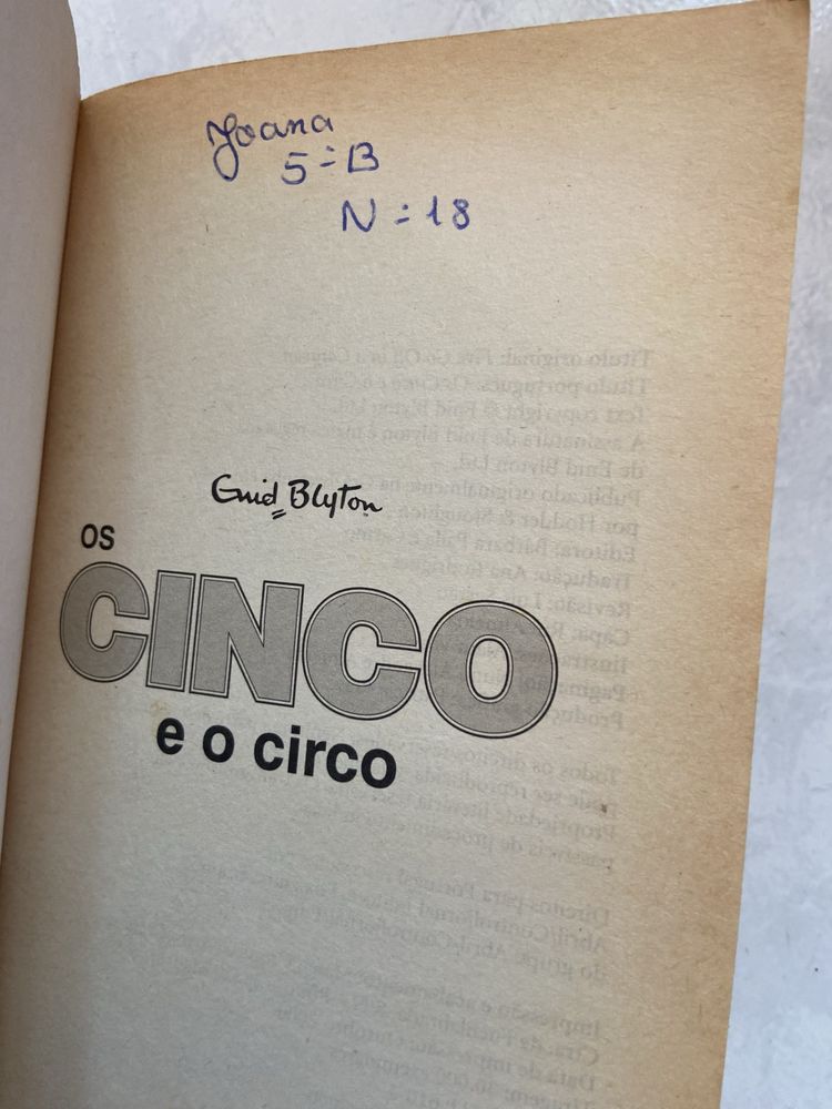 Livro “Os Cinco e o circo” 5