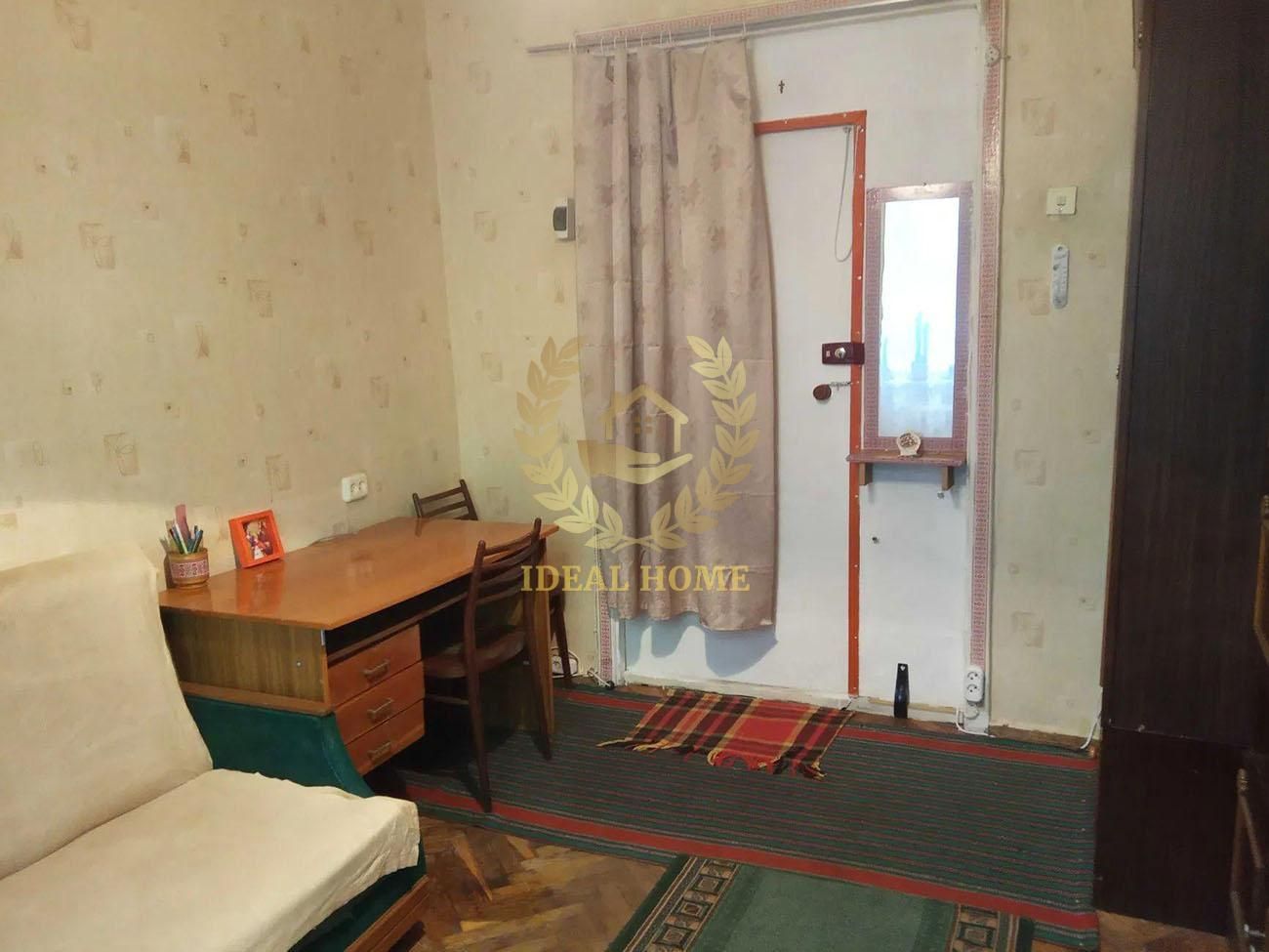 Продаж кімнати в комуналці на вул. Максима Кривоноса, Солом'янка