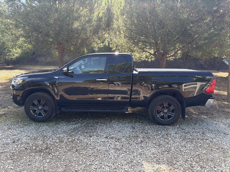 Toyota Hilux 4X4