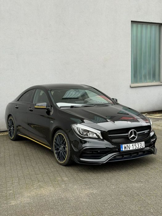 Mercedes-Benz CLA Mercedes-Benz CLA 45 AMG 4MATIC Yellow Night Edition
