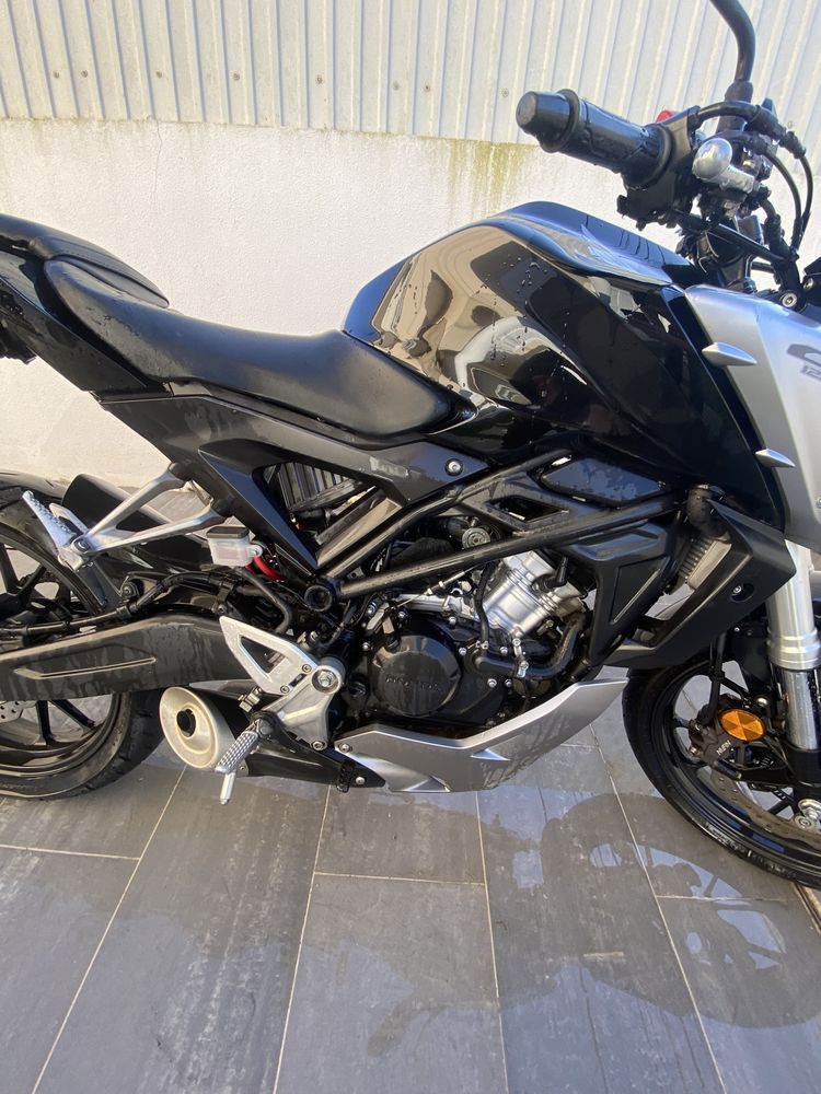 Mota Honda Cb125r(2019)