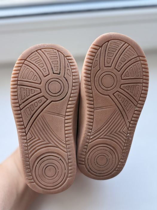 Продам кеди дитячі HM 22 розмір