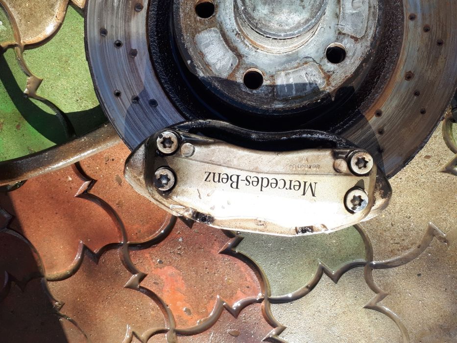 Mercedes w210 w211 e class цапфа суппорт супорт тормозний диск