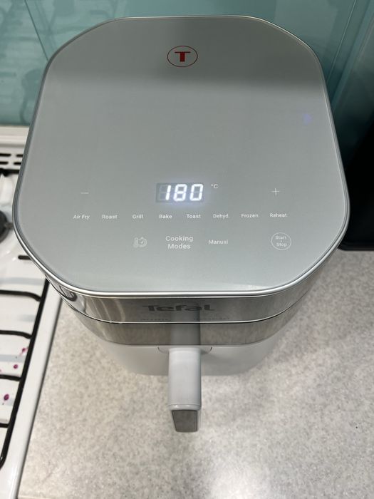 Аерофритюрниця Tefal