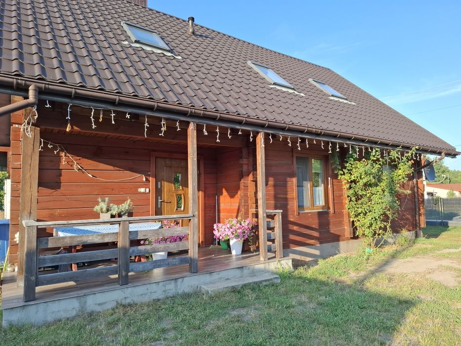 Dom z bala 140m2/ działka 630m2