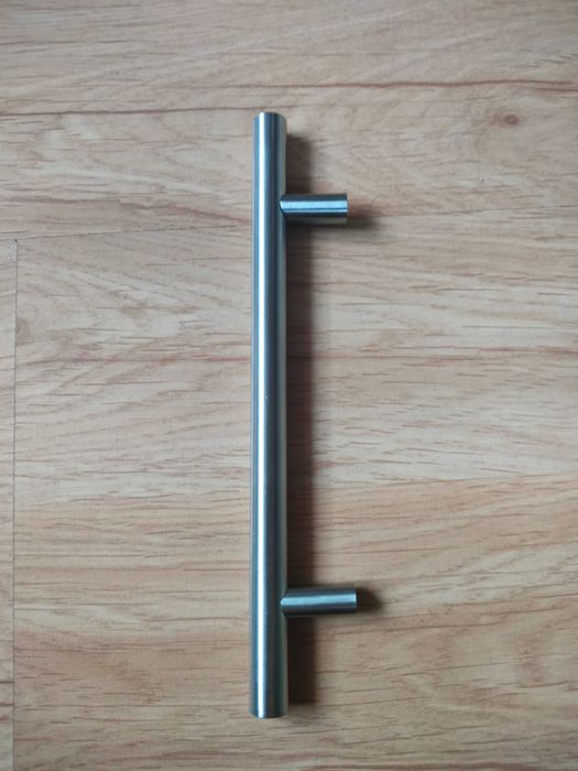 Srebrne uchwyty do mebli 24 sztuki