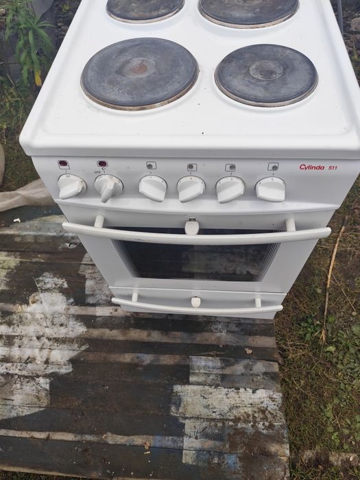 Продам електроплиту