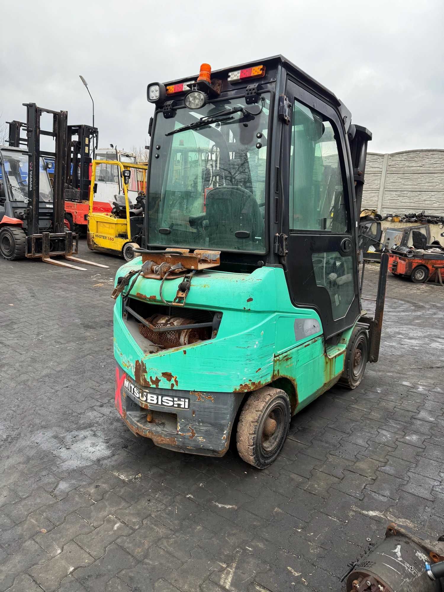 wózek widłowy MITSUBISHI FG18NT 1800kg Triplex 4.70m kabina 2020' rok