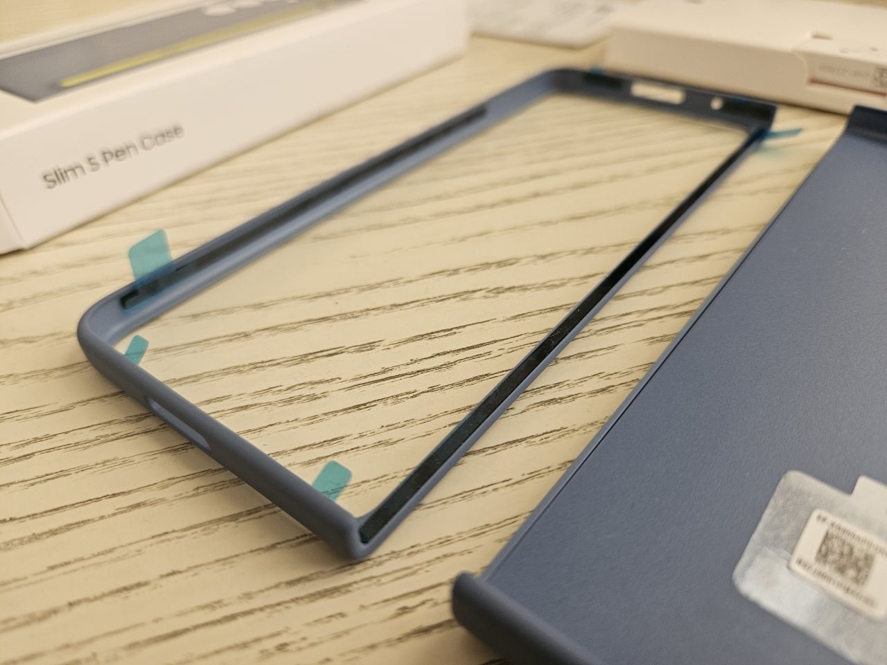 Оригінальний чохол на Samsung Galaxy Fold 5 зі стілусом