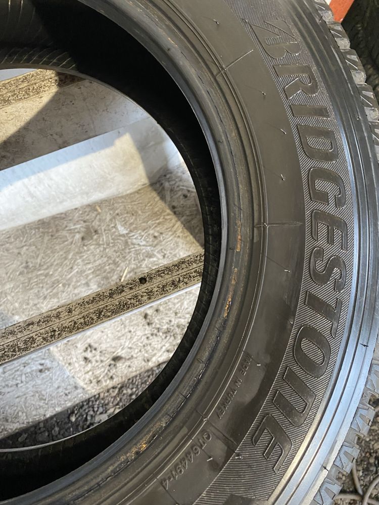 Opona pojedyncza 205/65/16c Bridgestone Blizak