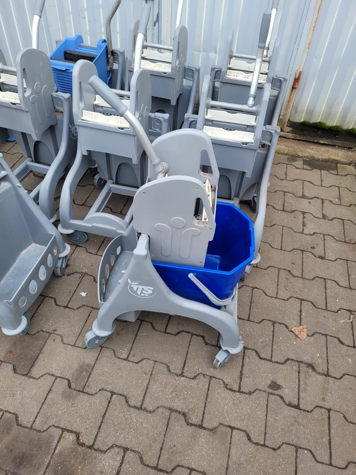 Wózek serwisowy sprzątający jednokomorowy TTS 25 litrów