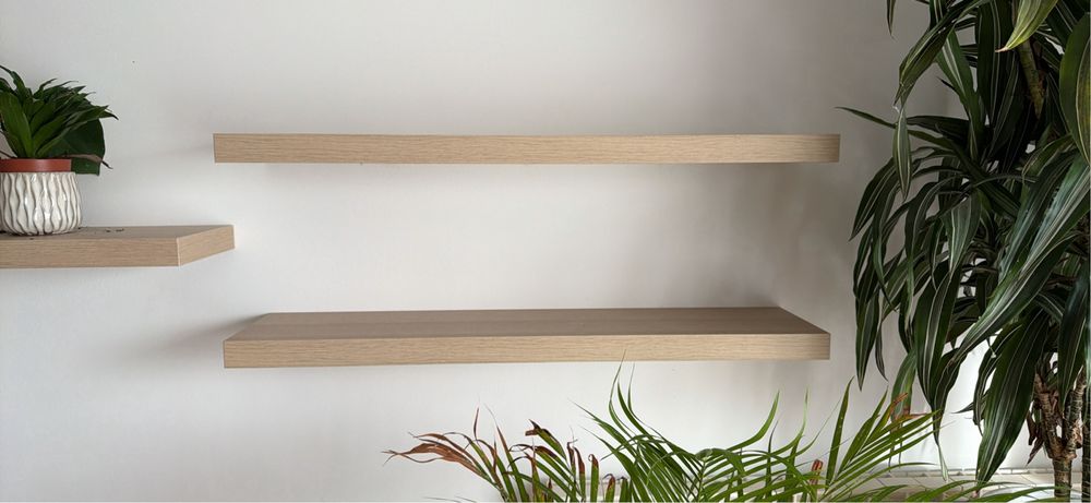 Prateleiras de parede IKEA (cor carvalho claro)