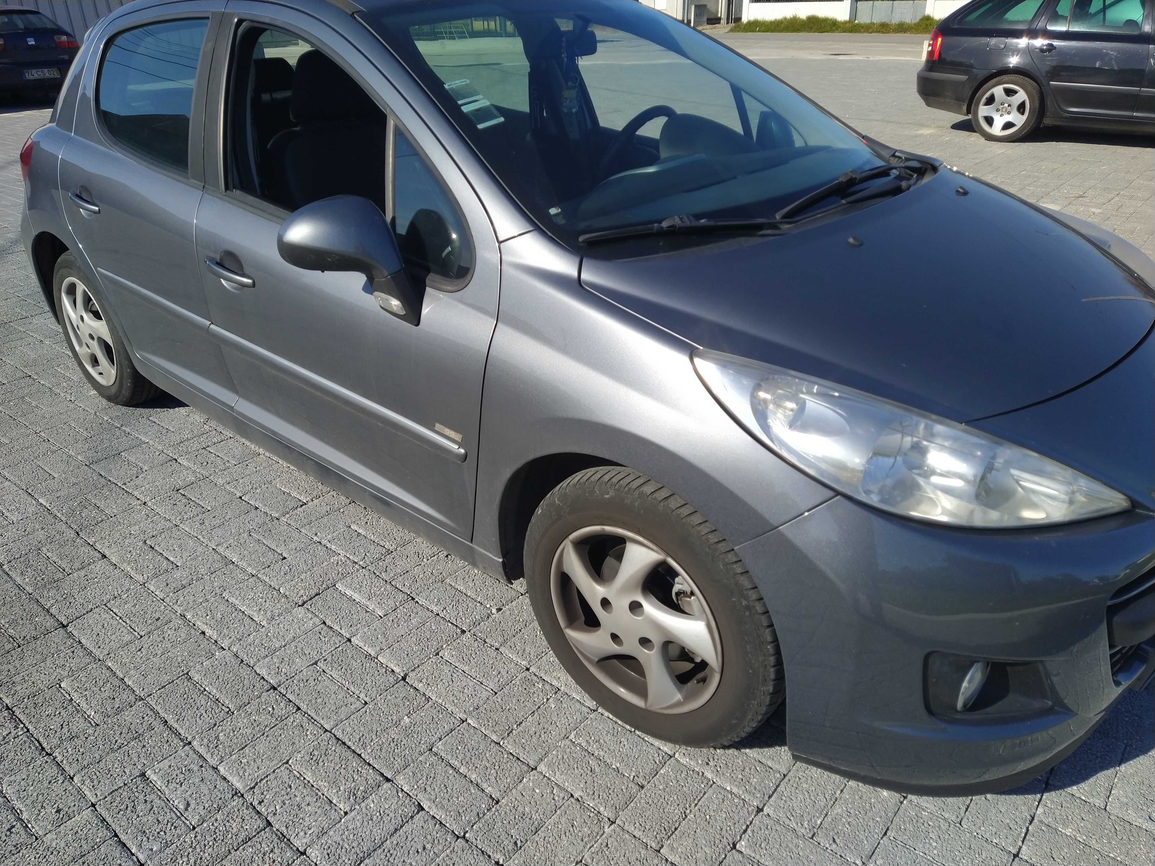 Peugeot 207 99G 1.6hdi