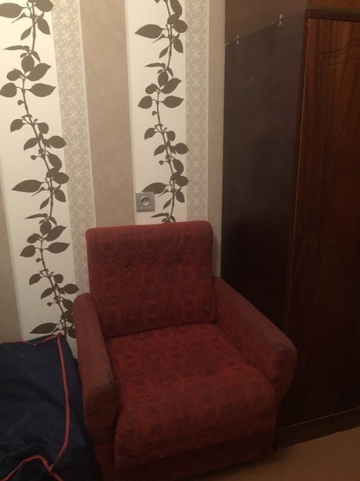 Кресло с чехлом из велюра 3шт