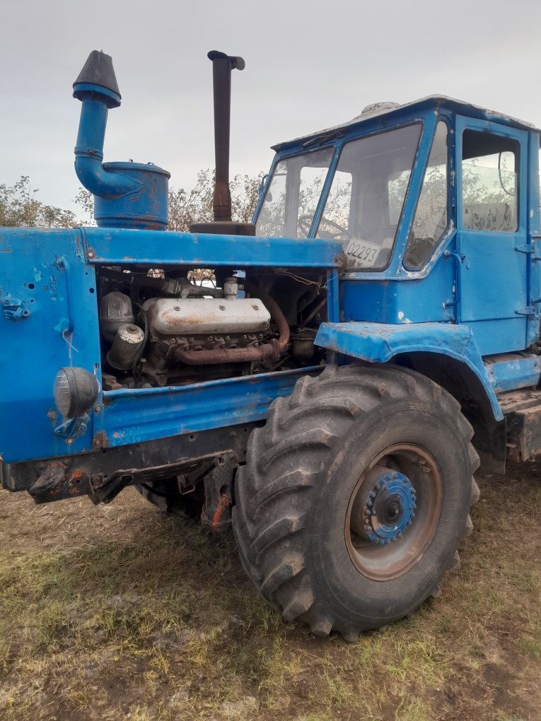 Продам трактор т150к