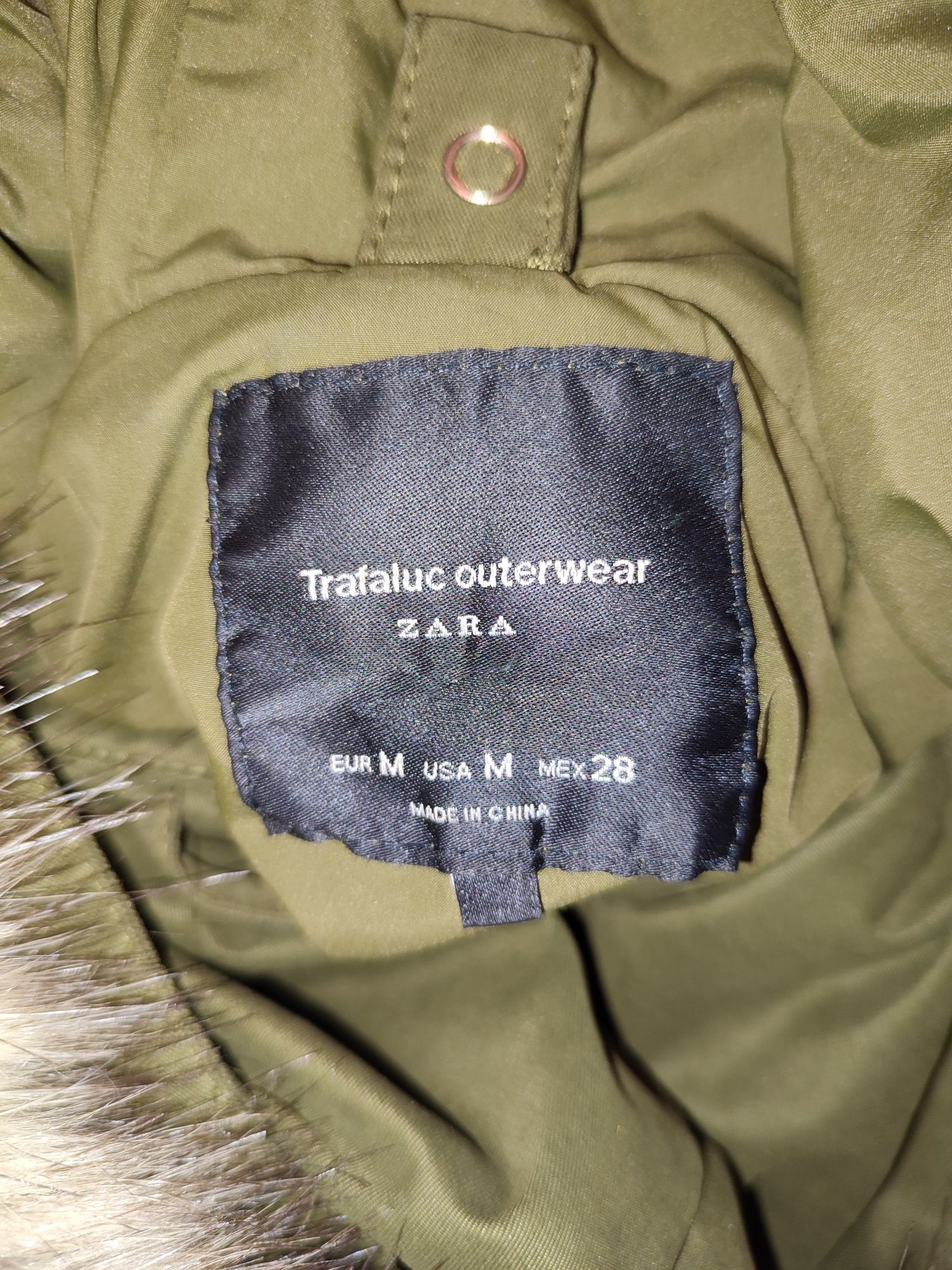 Продам куртку Zara (трансформер) 3 в 1. Размер М.