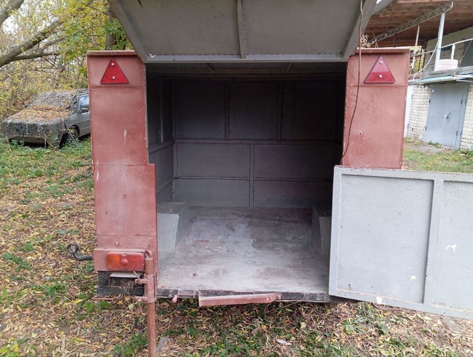 Продам причеп будку.
Внутренний размер: 2,05м дли