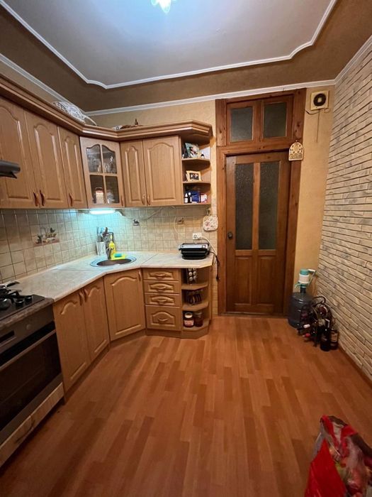 Продам квартиру 3 км вул. Воробкевича