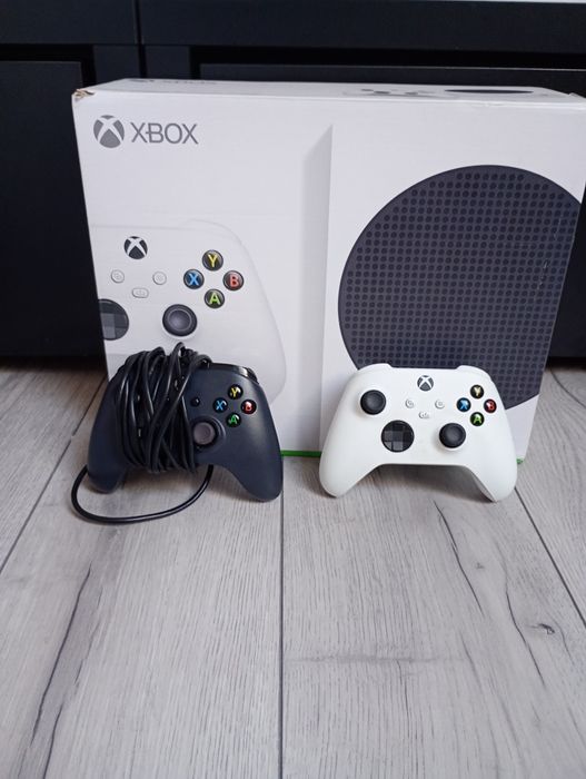 Xbox Series S używany z pudełkiem