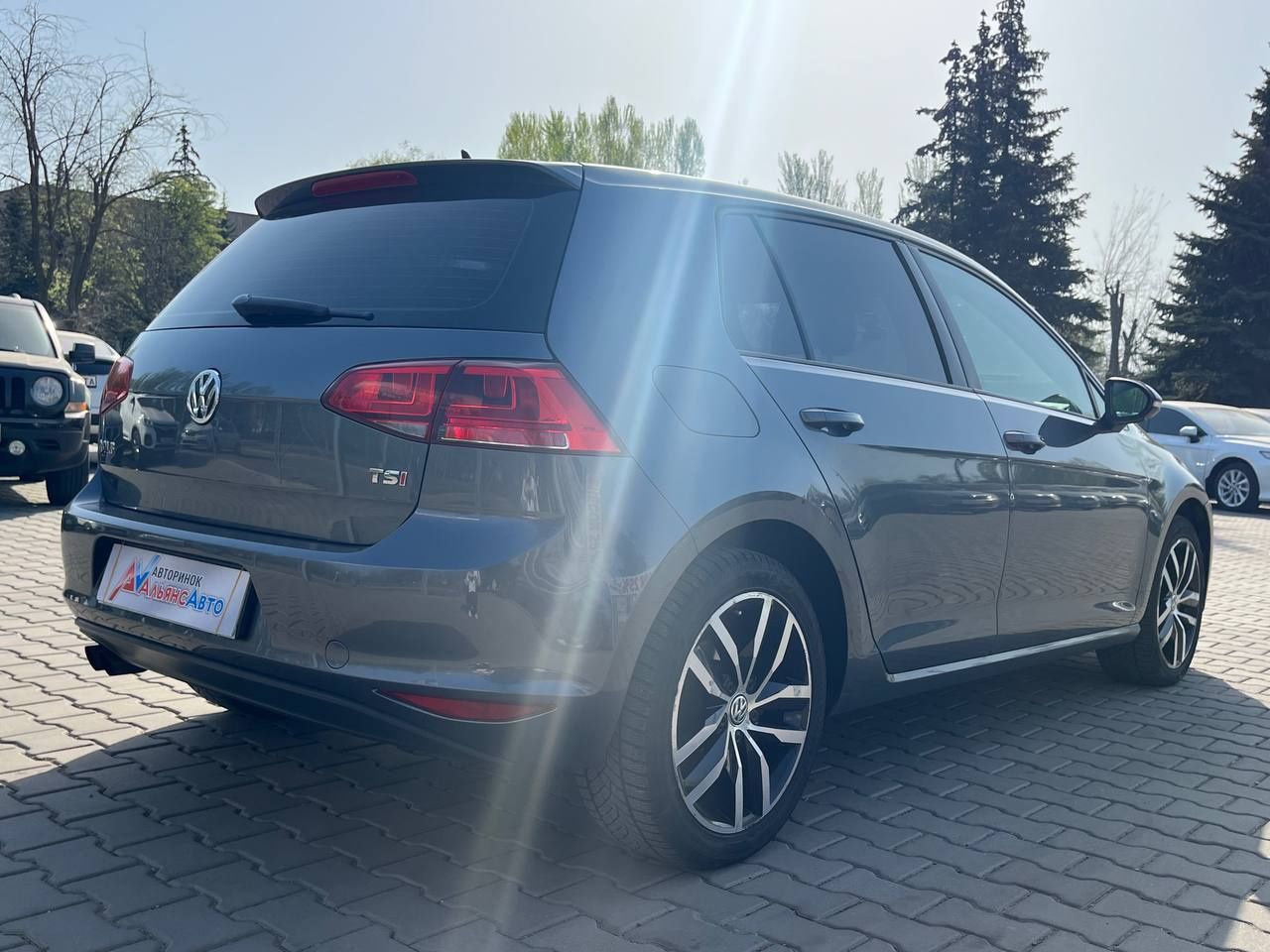 Volkswagen (09) Golf (ВНЕСОК від 15%) Альянс Авто Кривий Ріг