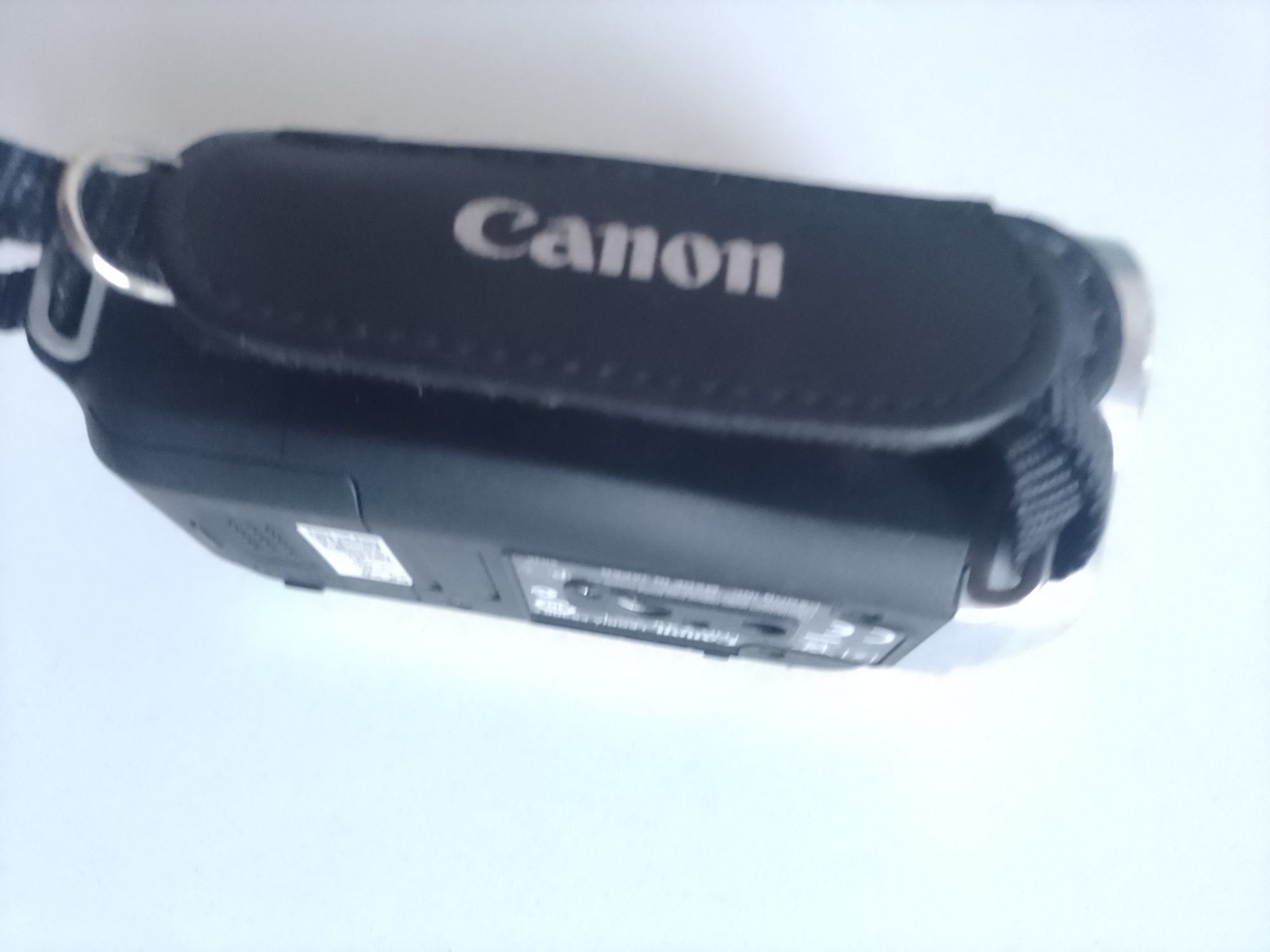 Продам відеокамеру Canon Legria F 5306