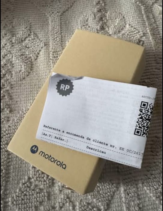 Telemovel novo Moto E15
