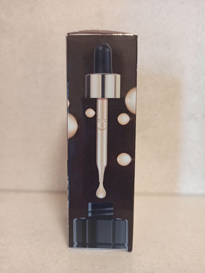 Nowe regenerujące serum przeciwzmarszczkowe na noc L'Oreal Paris 30 ml