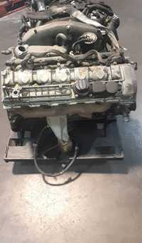 Motor Mercedes-Benz E-Class (W211)