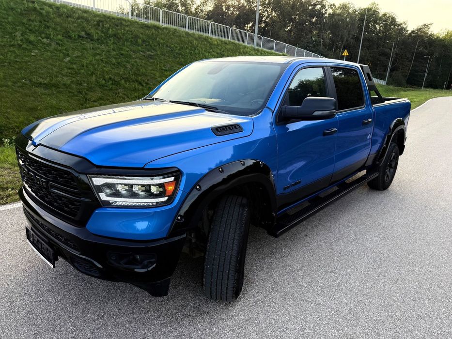Dodge RAM 5.7 4x4 /sport /kozak /aktywny wydech