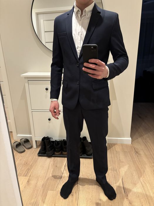 Granatowy Garnitur PIOBA  r. 44/176